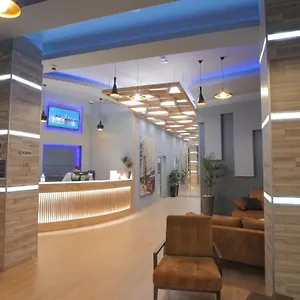 Otel Granda, Yzberishti